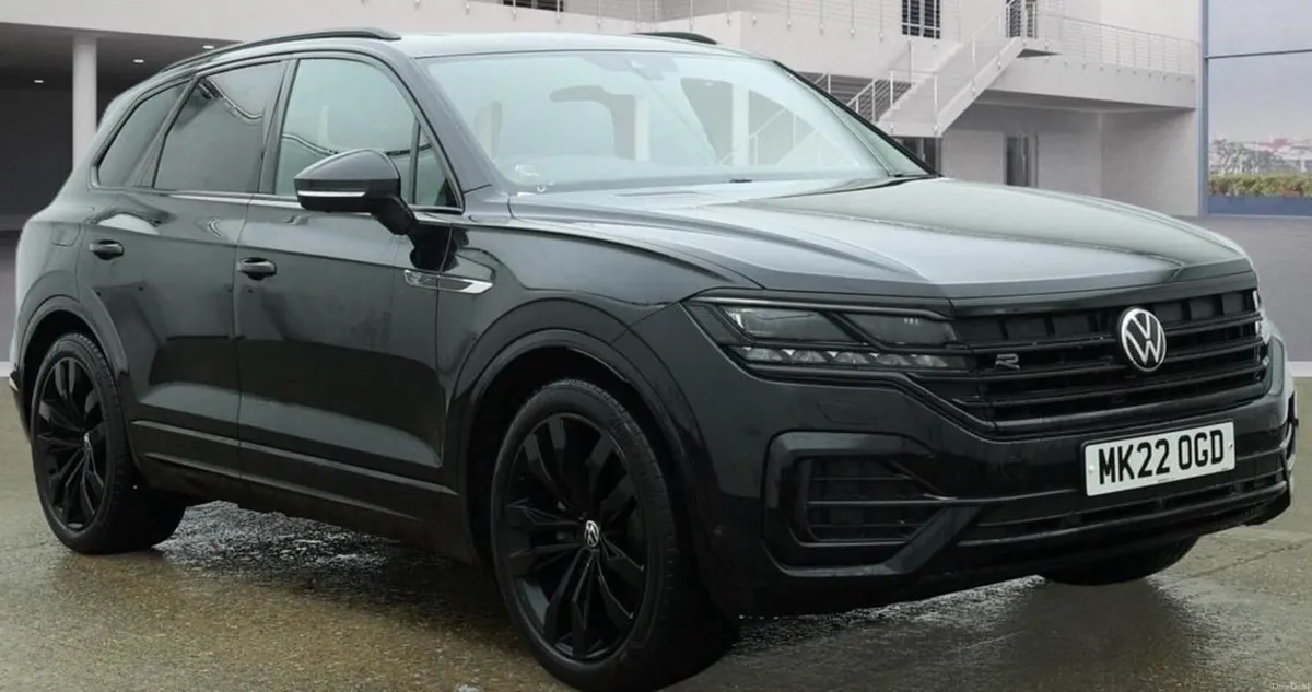 3.0 TDI V6 Black Edition SUV 5dr Diesel Tiptronic - Image 1