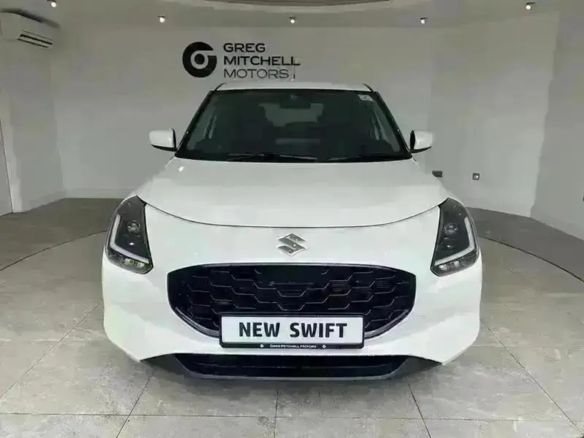Suzuki Swift 1.2 Mild Hybrid Motion 5dr - Image 3