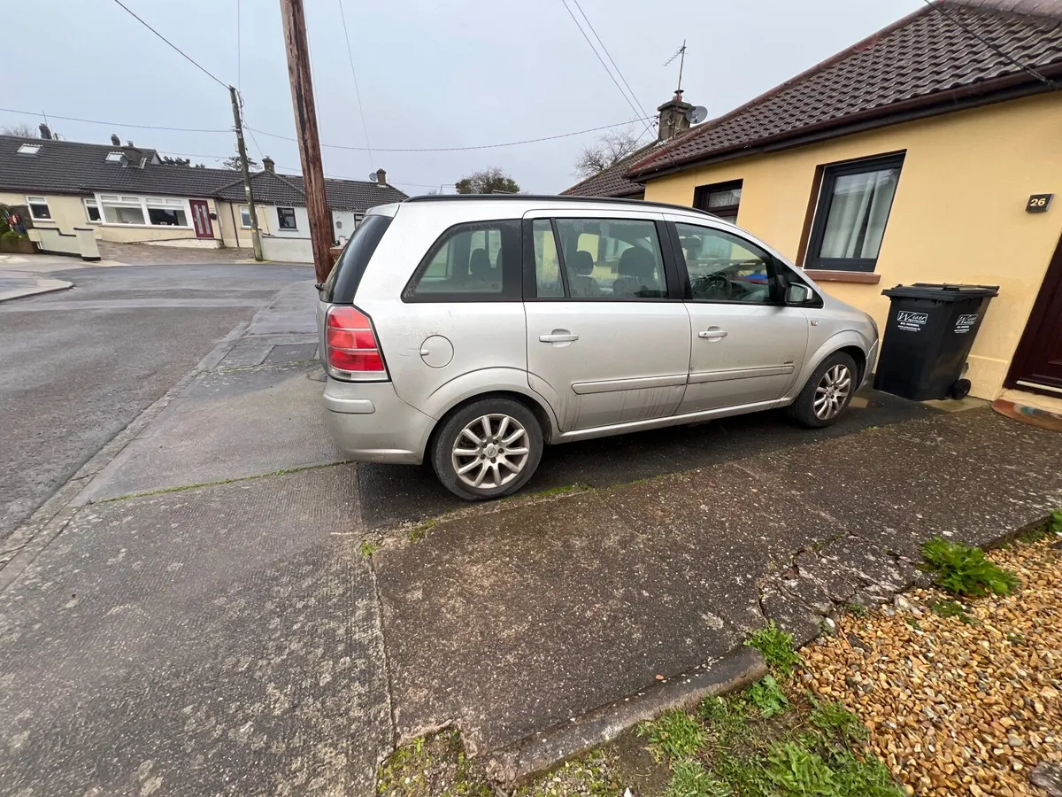 Opel Zafira 2007 - Image 2