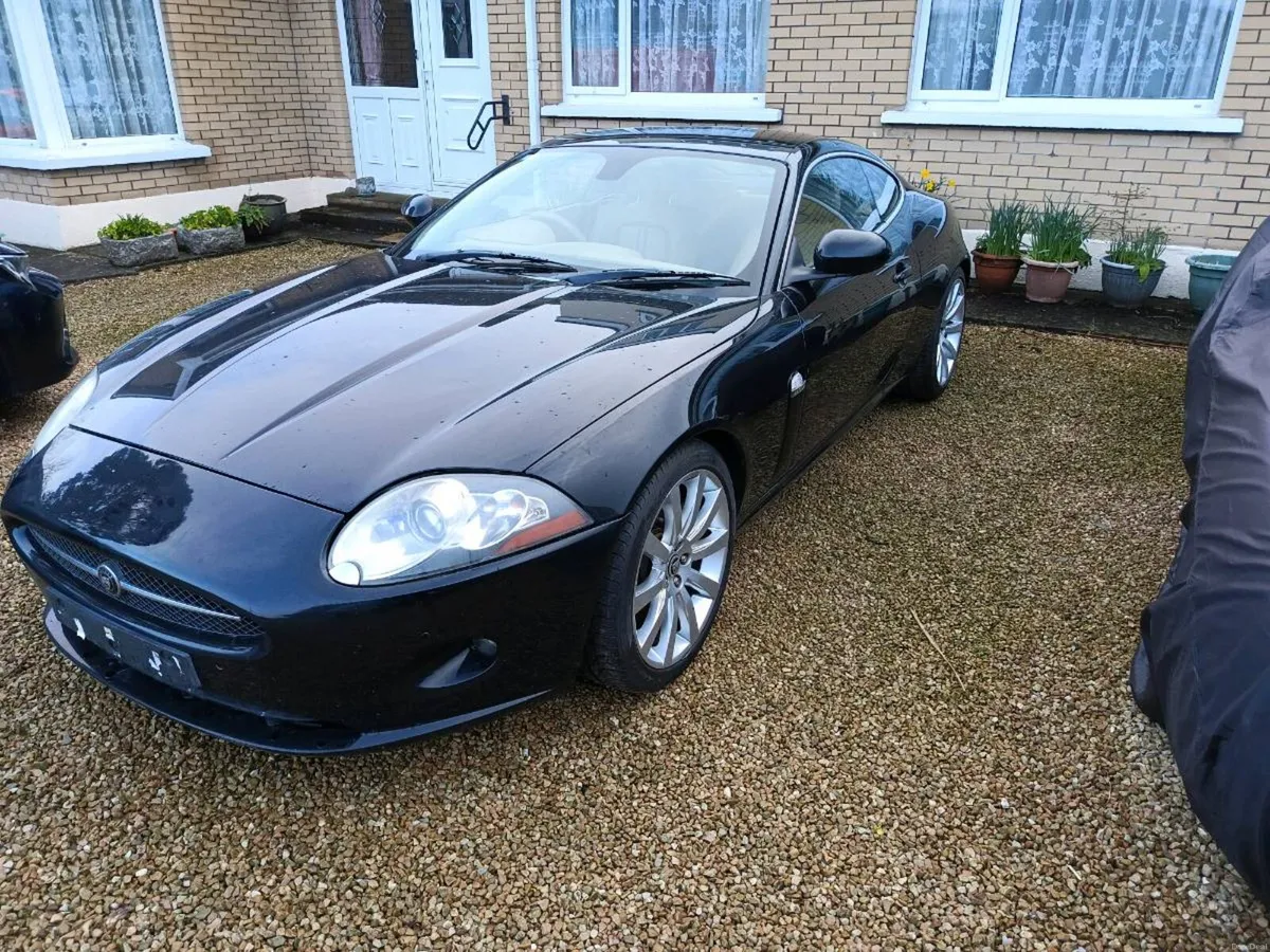 Jaguar xk 4.2 v8 Coupe - Image 1
