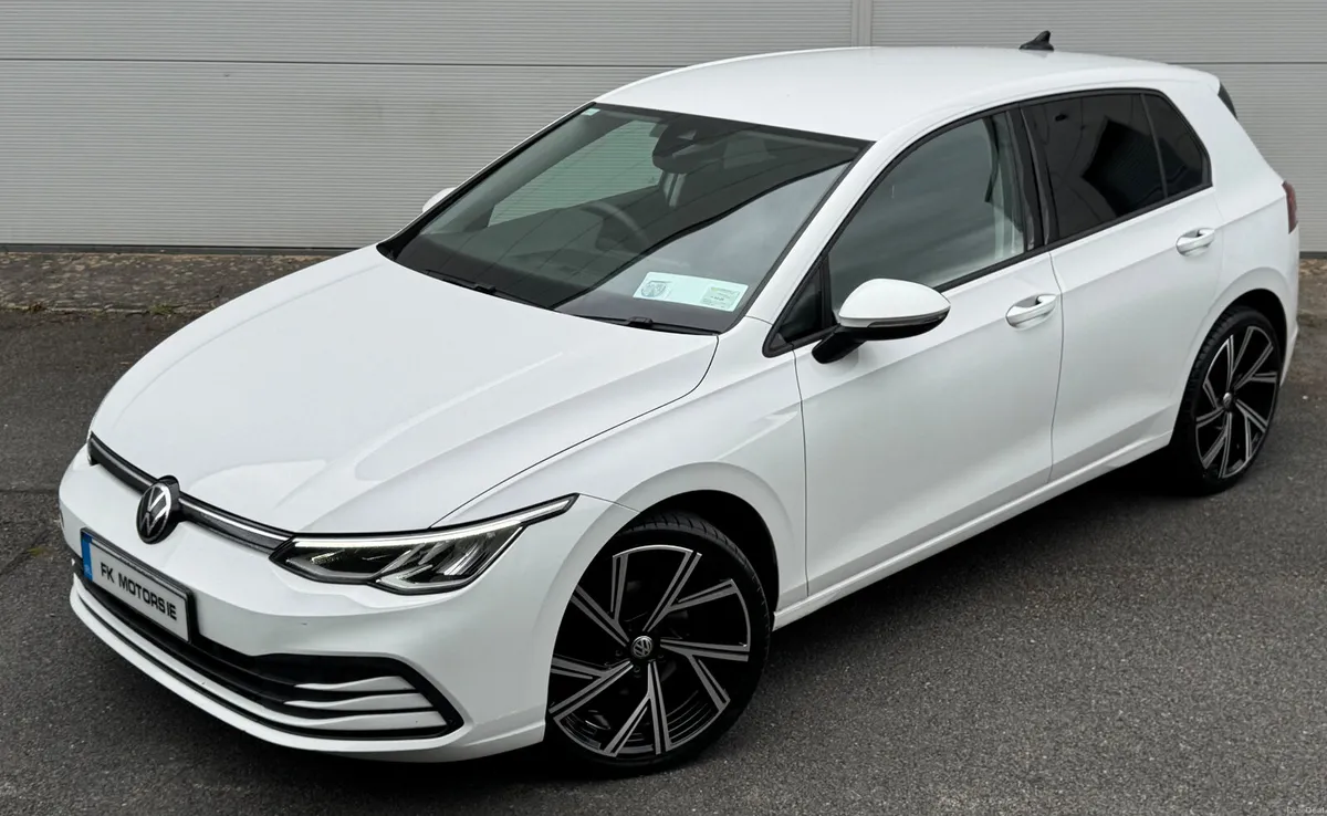 Volkswagen Golf 2022 2.0 TDI MK8 - Image 1