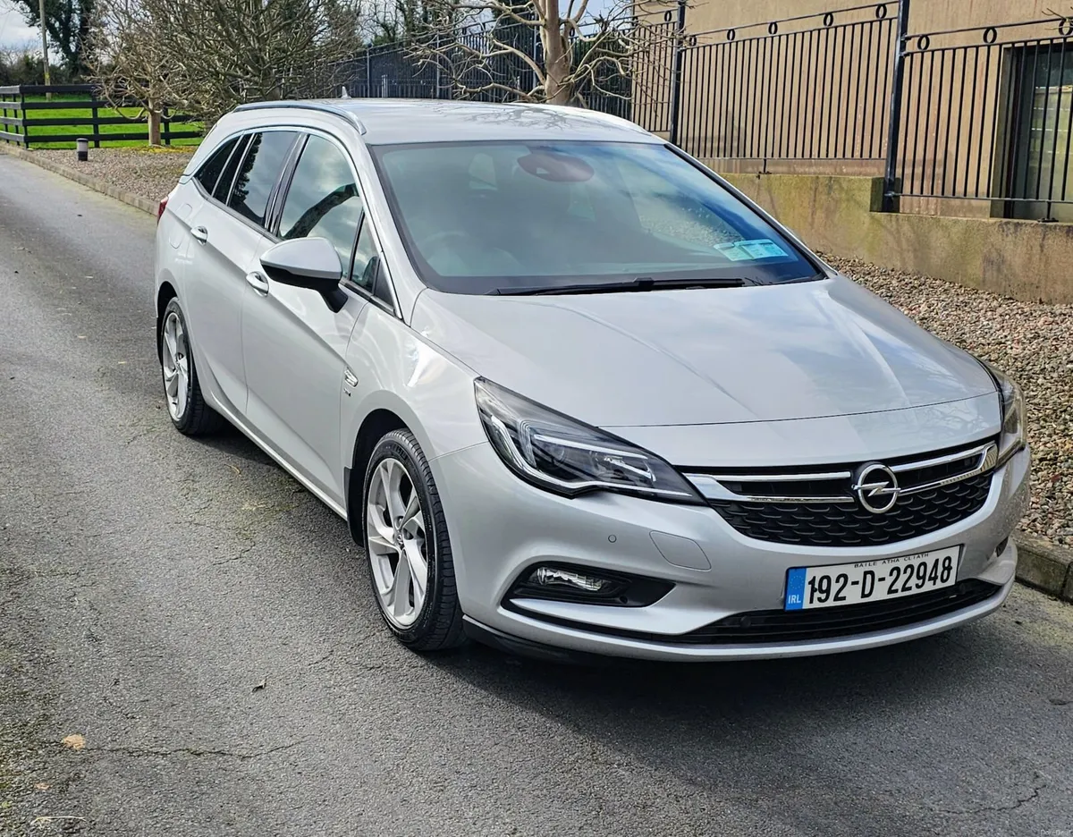 192 Opel Astra SRI  diesel 136BHP,  Sat Nav - Image 1