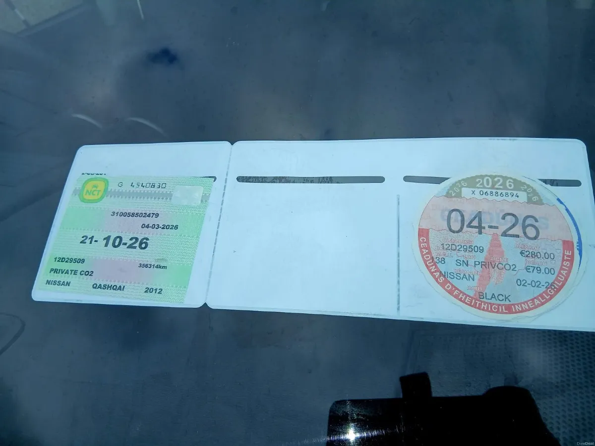 Nissan Qashqai 2012 Black - Image 4