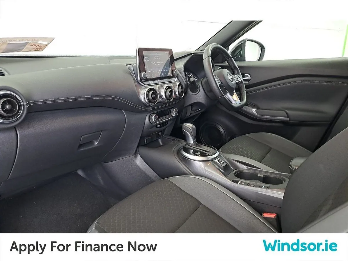 Nissan Juke HYBRID 2Tone SV premium €2000 Scrappag - Image 4