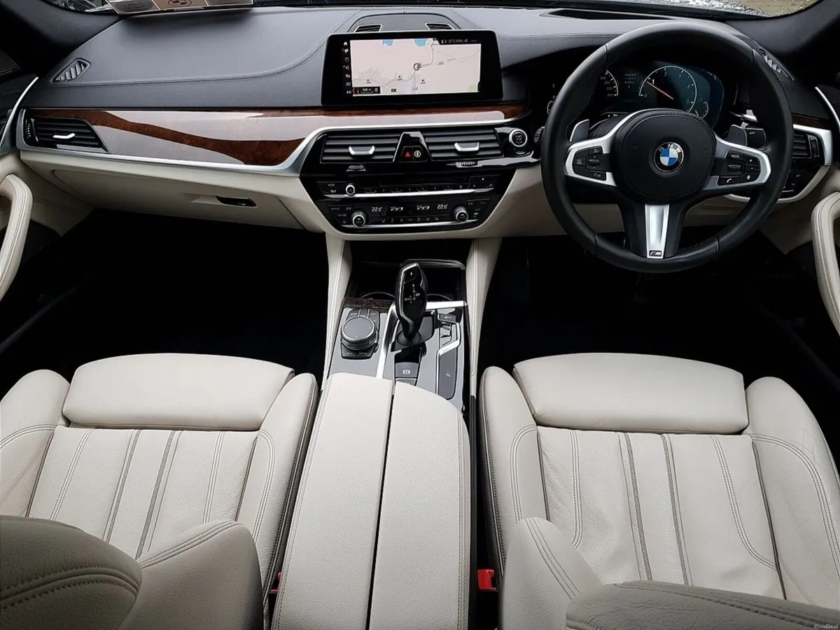 BMW 5-Series 520d M Sport Auto - Image 4