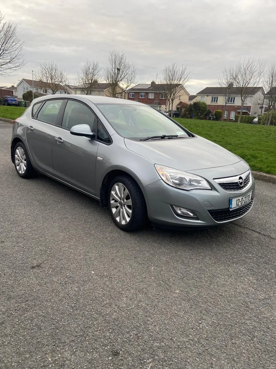 2012 Opel Astra 1.4L - Image 1