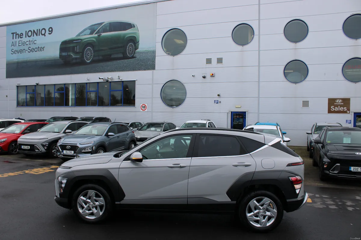 Hyundai KONA 2023 - Image 2