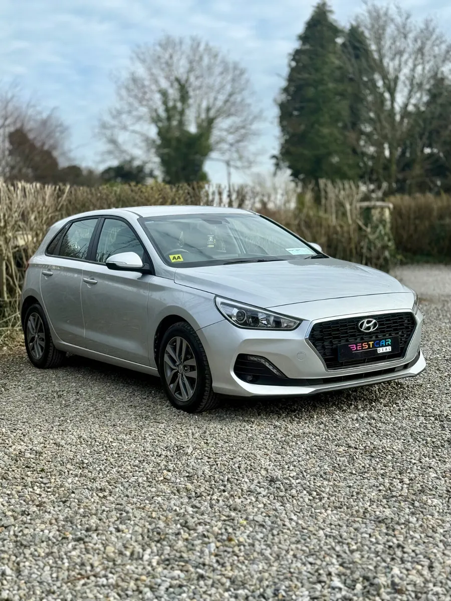 2020 Hyundai i30 1.4 Petrol Turbo Deluxe  Auto - Image 3