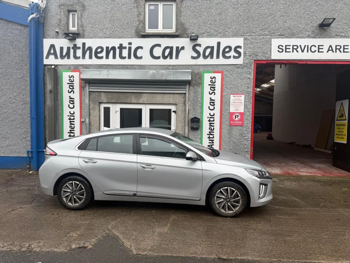 Hyundai IONIQ PREMIUM EV 134BHP 5DR AU AUTO - Image 1