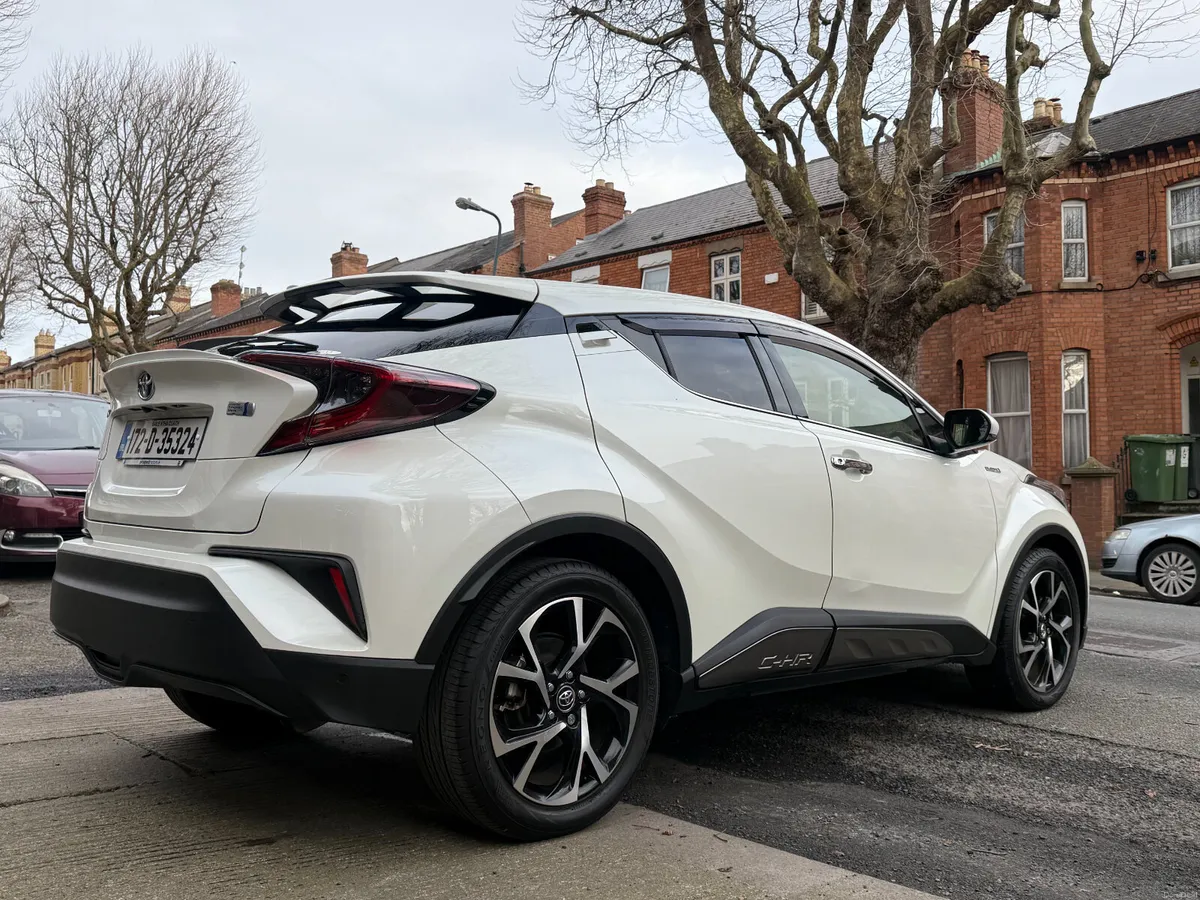 2017 Toyota C-HR, Hybrid Automatic, 49km, New Nct, - Image 5
