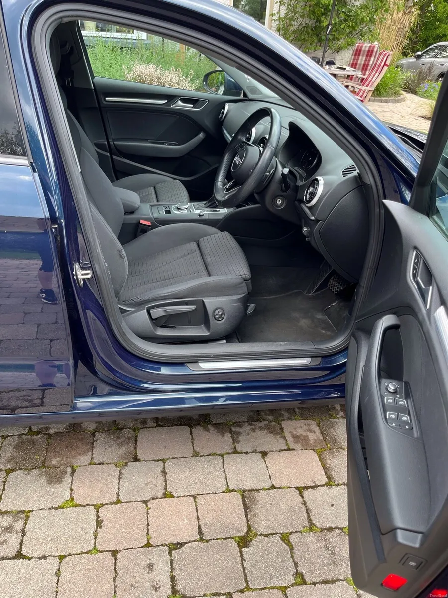 Audi A3 Saloon 1.6 TDI Sport Auto - Image 3