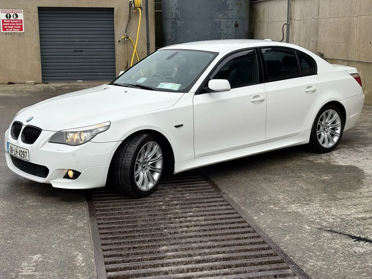 BMW 520D E60 2008 - Image 2