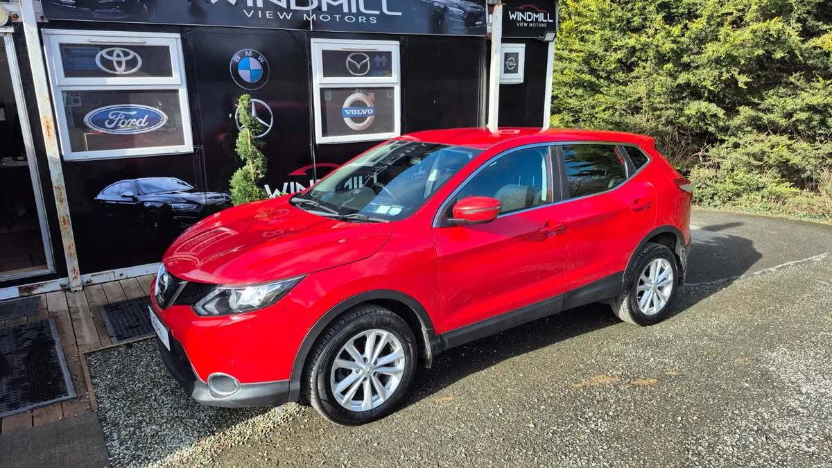 Nissan Qashqai 1.5 SV SAFETY PK E6 4DR - Image 3