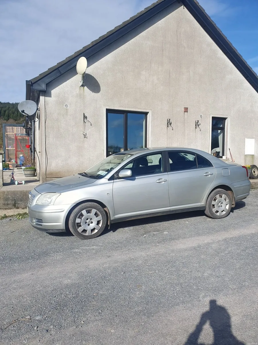 Toyota Avensis 2003 - Image 1