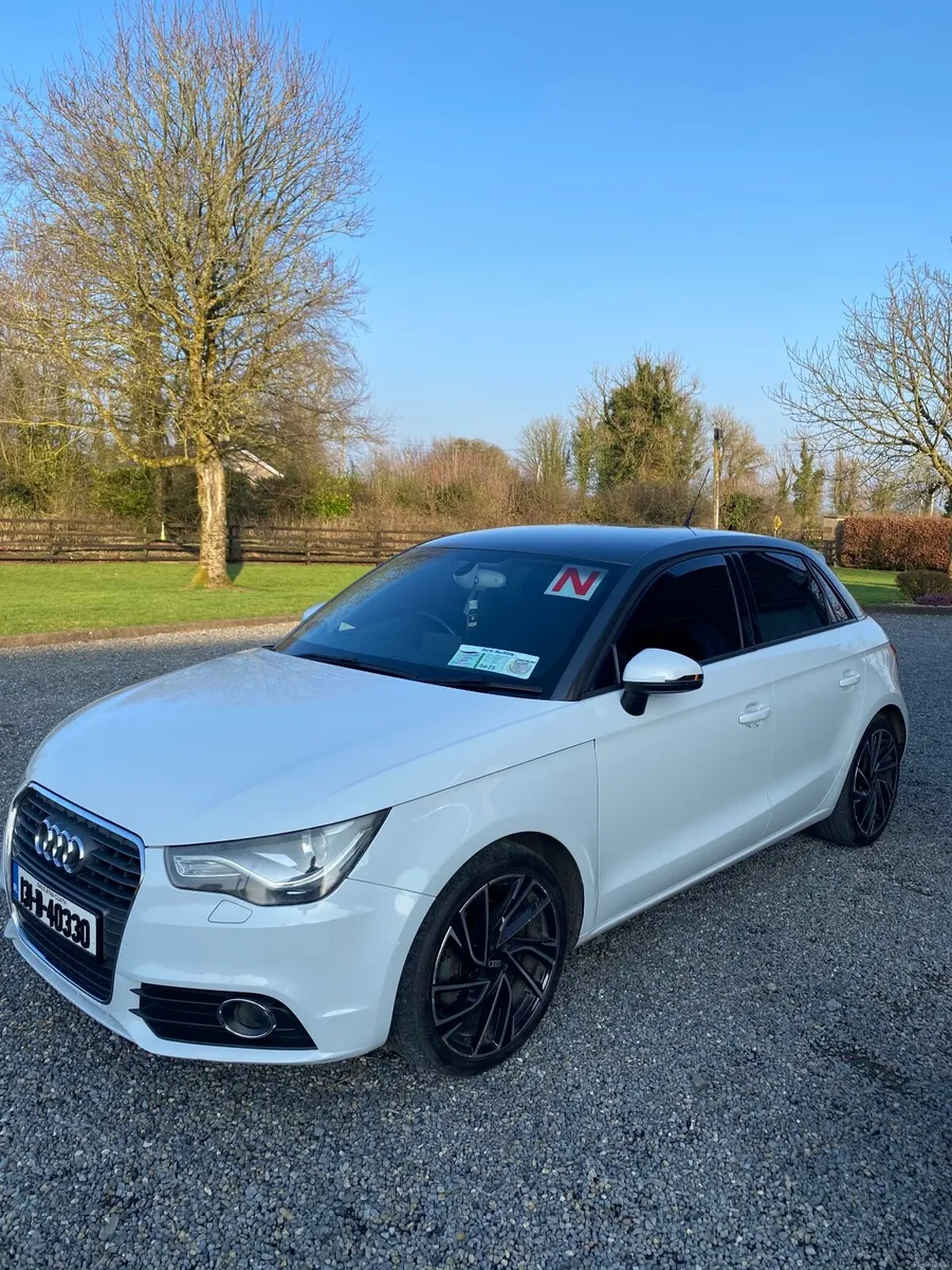 Audi A1 2013 STronic - Image 1