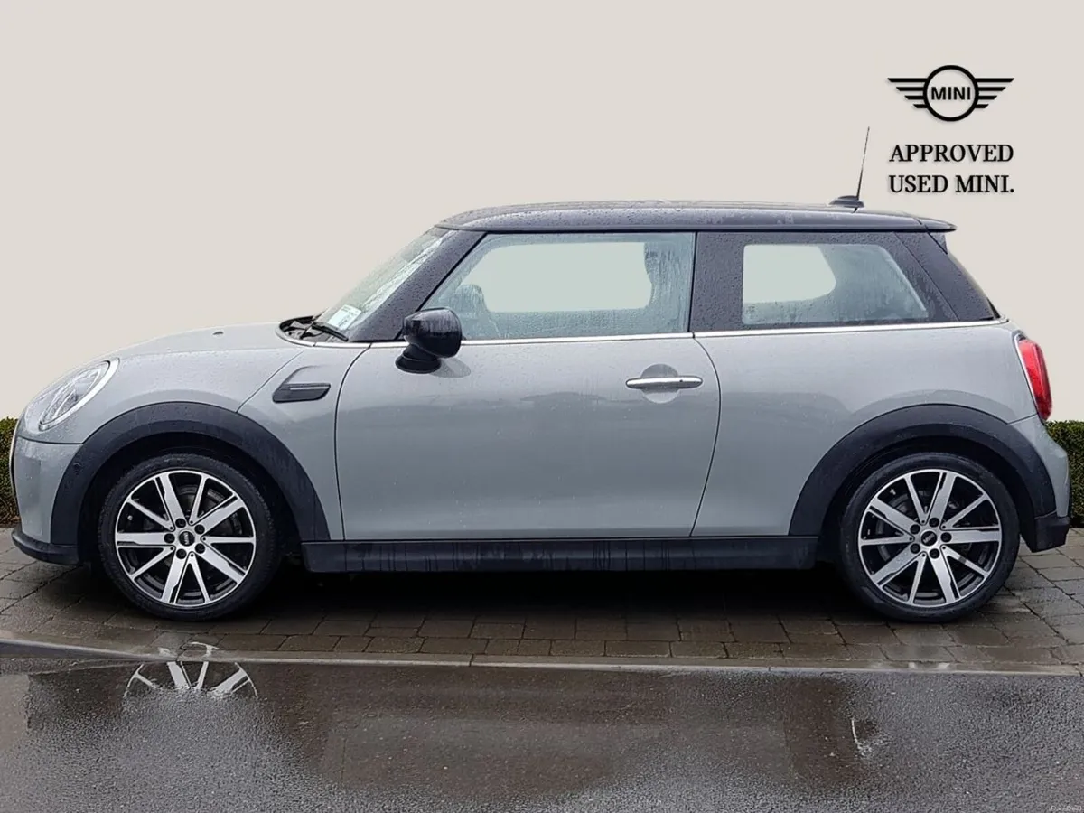 Mini Cooper Cooper Classic Auto - Image 3