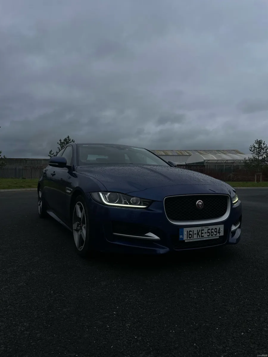 Jaguar xe 2016 - Image 2