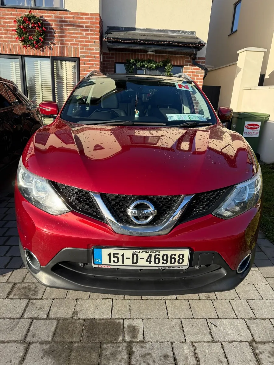Nissan Qashqai 2015 - Petrol Automatic - Top Trim - Image 1