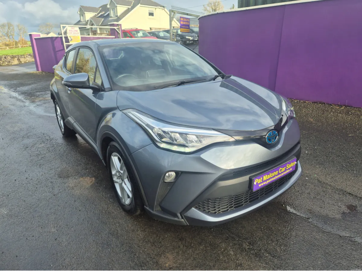 Toyota C-HR ICON HEV CVT - Image 3