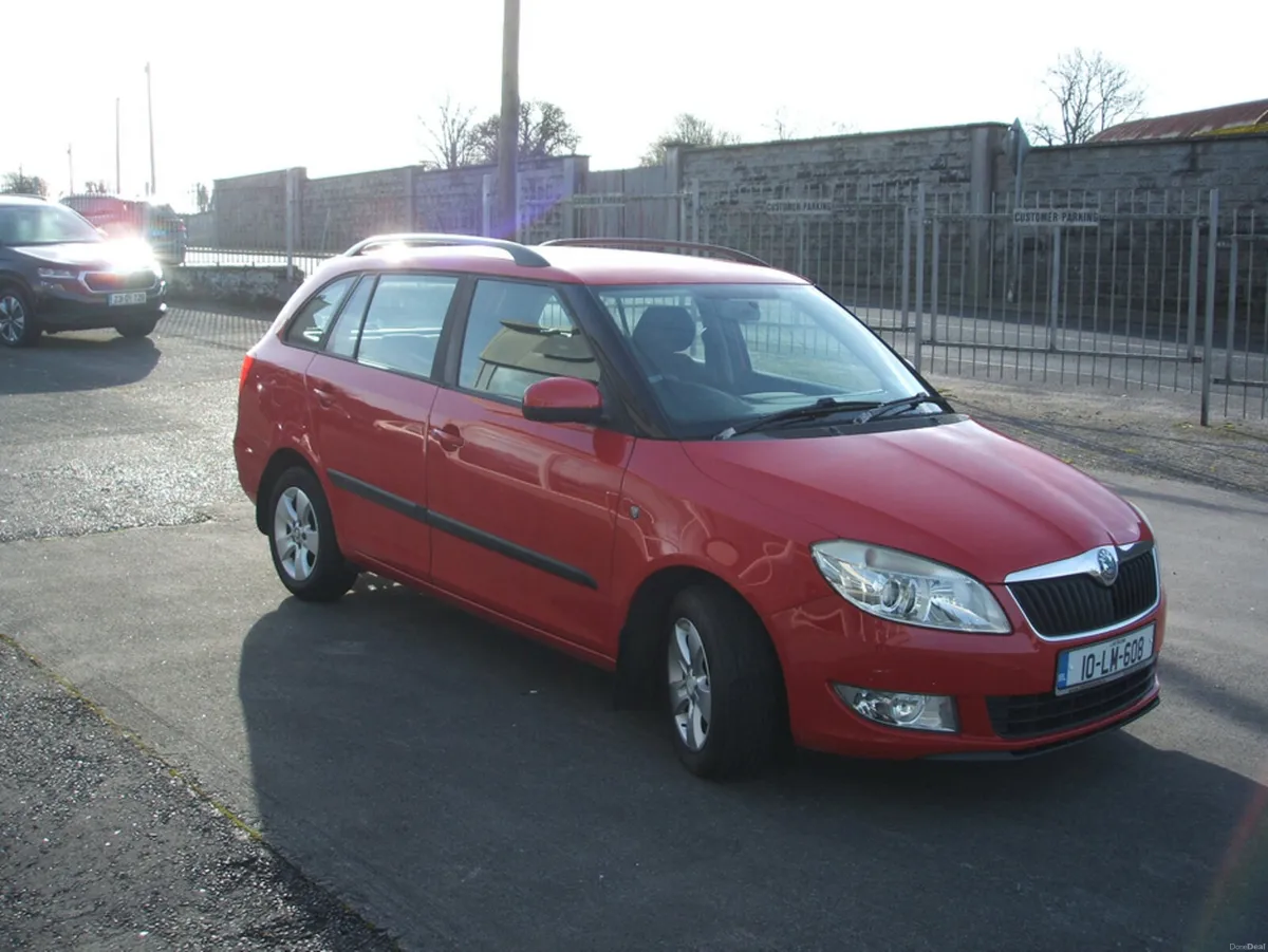 Skoda Fabia COM FL AMBIENTE 1.6 TDI 75HP 5DR - Image 4