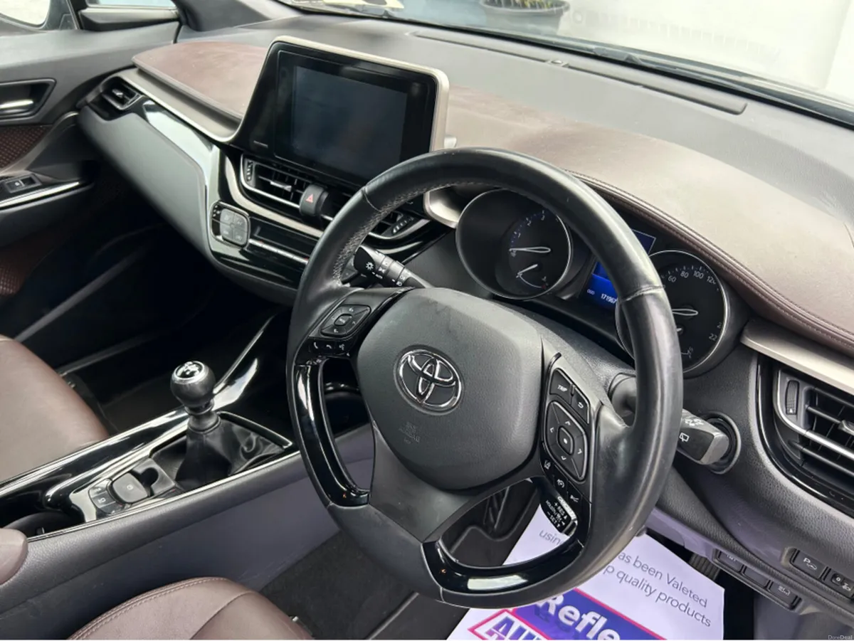 Toyota C-HR 1.2T SOL 4DR - Image 2