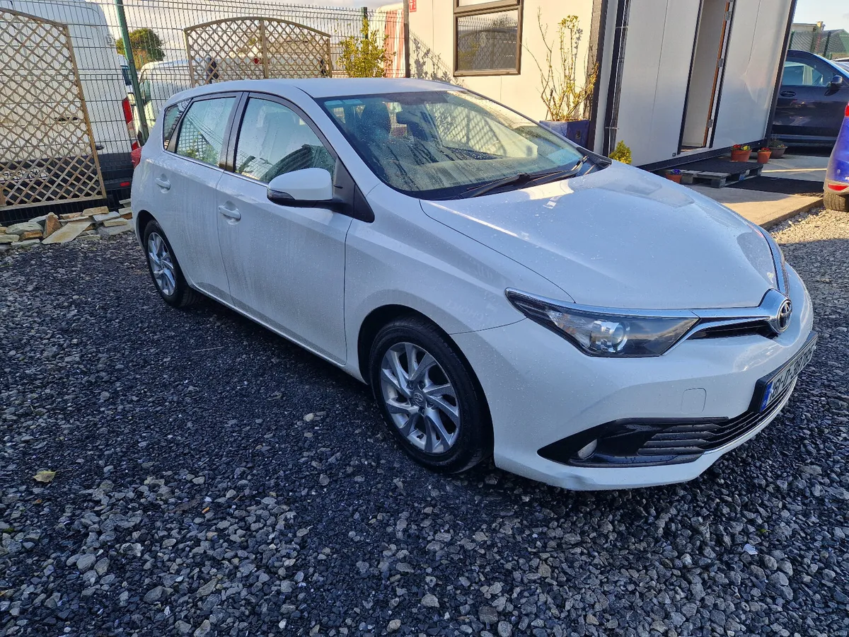 2016 Toyota Auris 1.4 D4D Nct 03/28 - Image 4