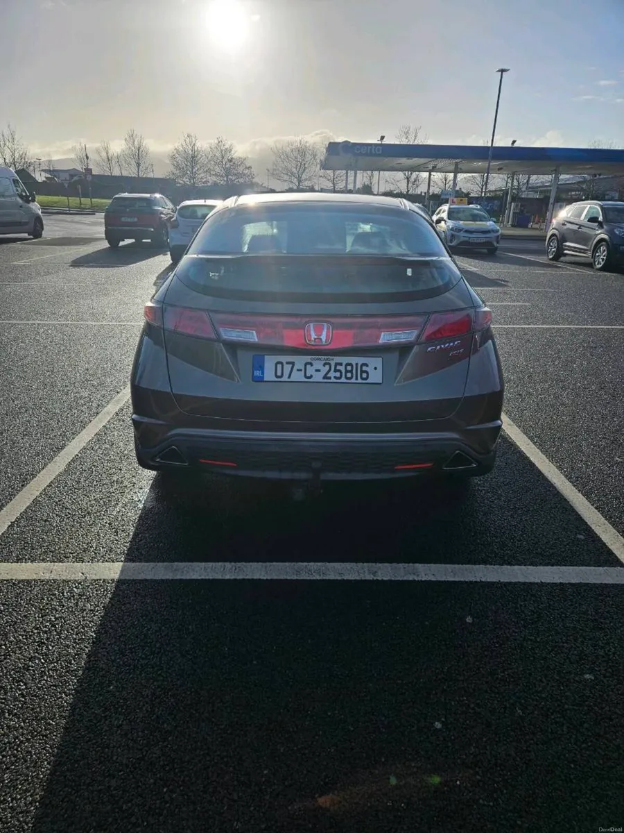 Honda Civic 1.8 petrol, NCT Until June. - Image 4