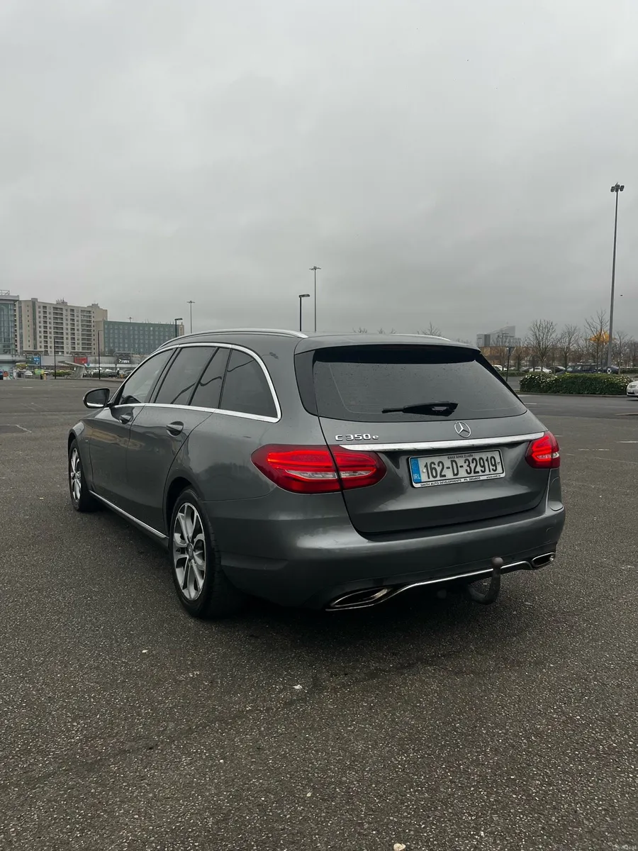 Mercedes C350e Sport - Image 4