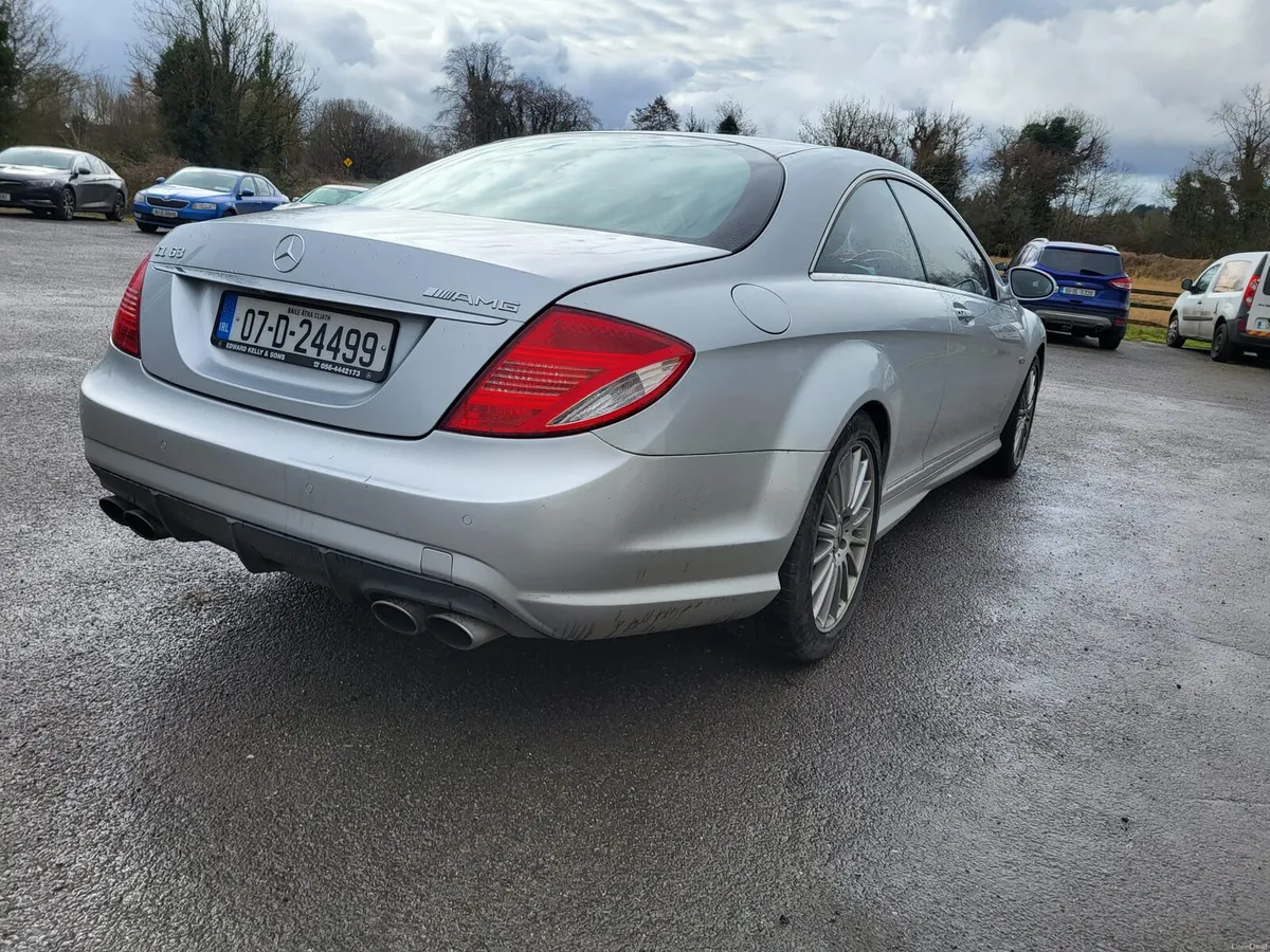 Mercedes cl63 amg - Image 3