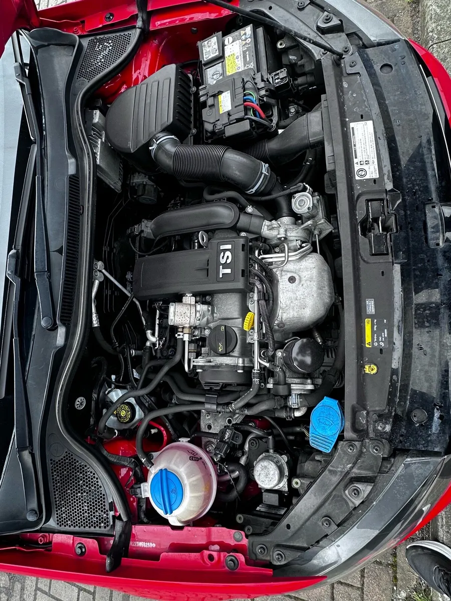 Volkswagen polo - Image 3