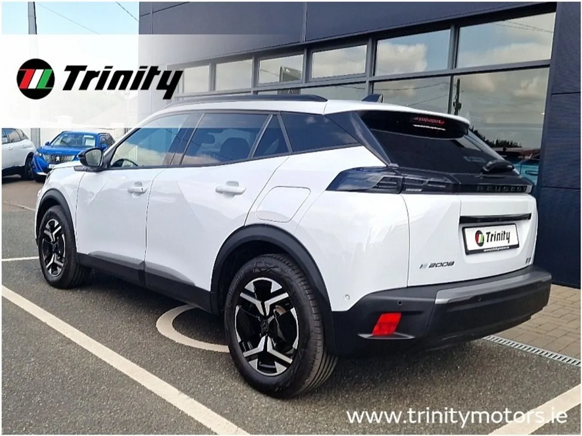 Peugeot 2008 EV 54KHW ** ALLURE ** LOW MILEAGE ** - Image 3