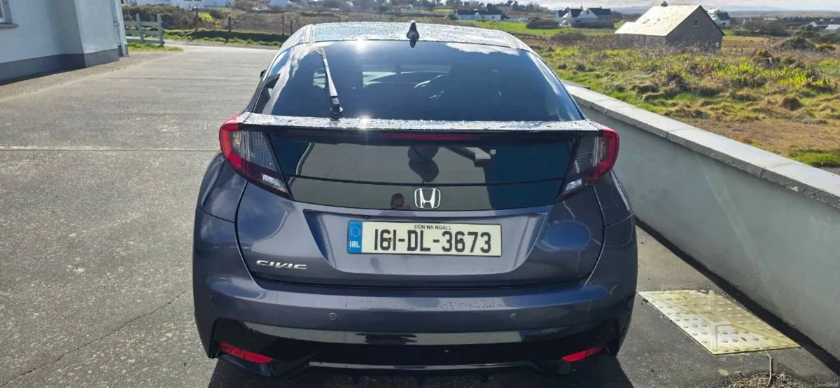 Honda civic - Image 3