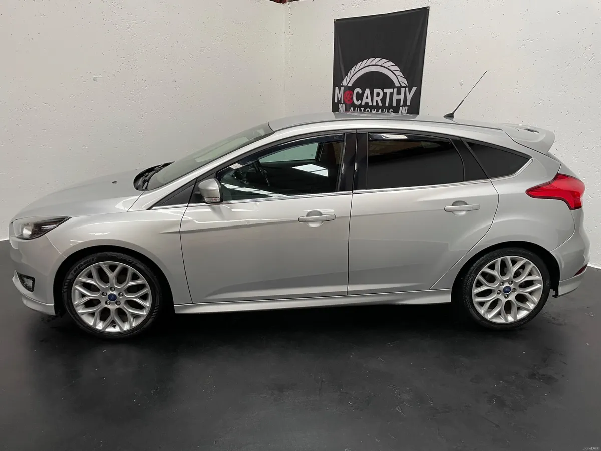 2016 Ford Focus Zetec S   1.5 diesel - Image 4