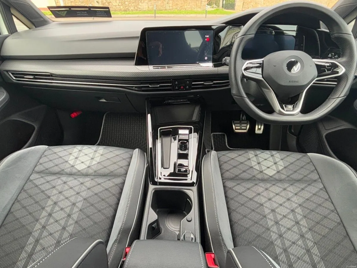 Volkswagen Golf R-LINE TDI 12 MONTH WARRANTY - Image 2