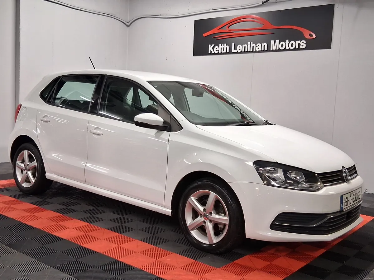 2015 Volkswagen Polo **LOW KMS - AUTO** - Image 1