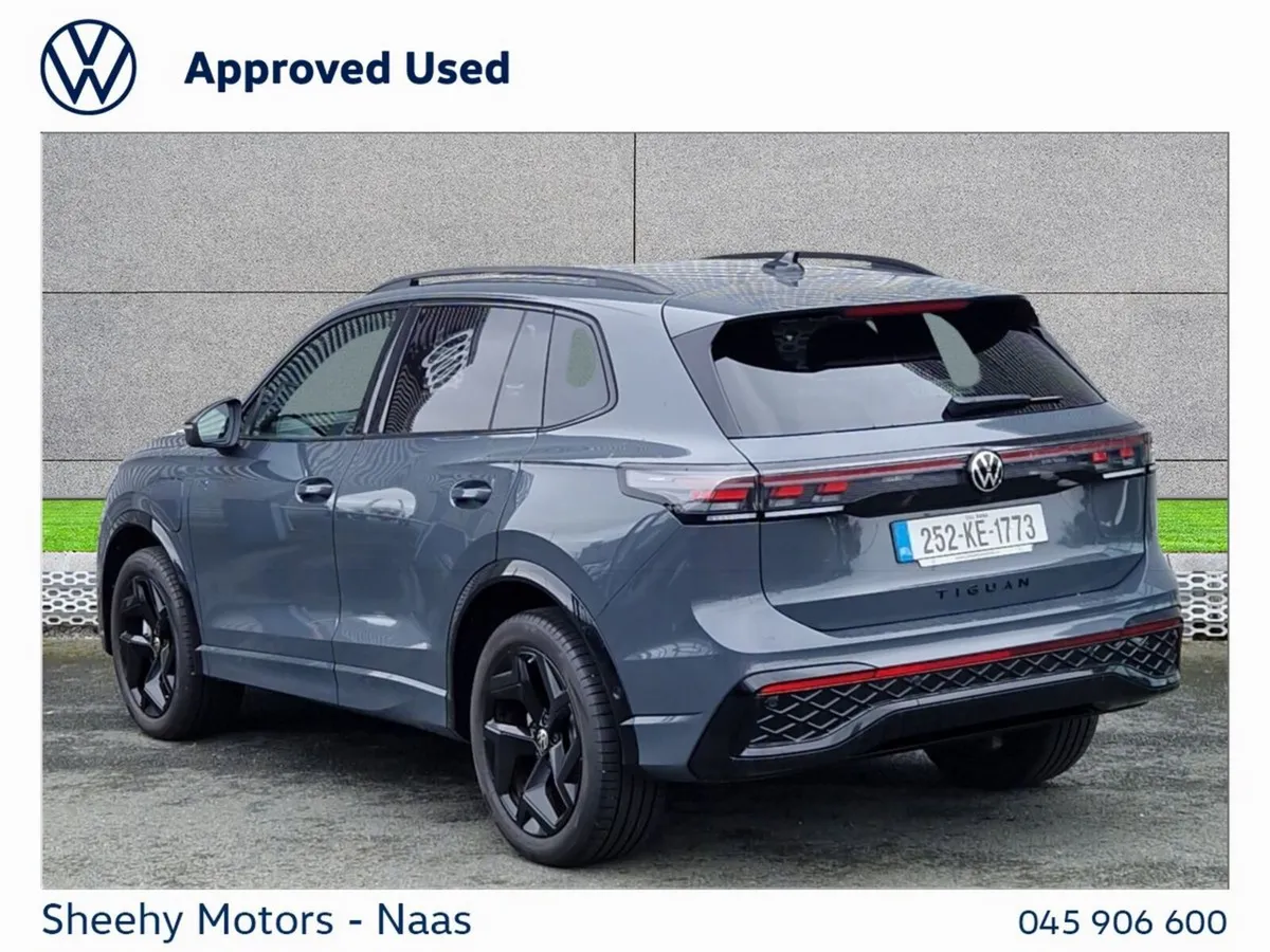 Volkswagen Tiguan R-Line 1.5 PHEV DSG, Black Pack - Image 4