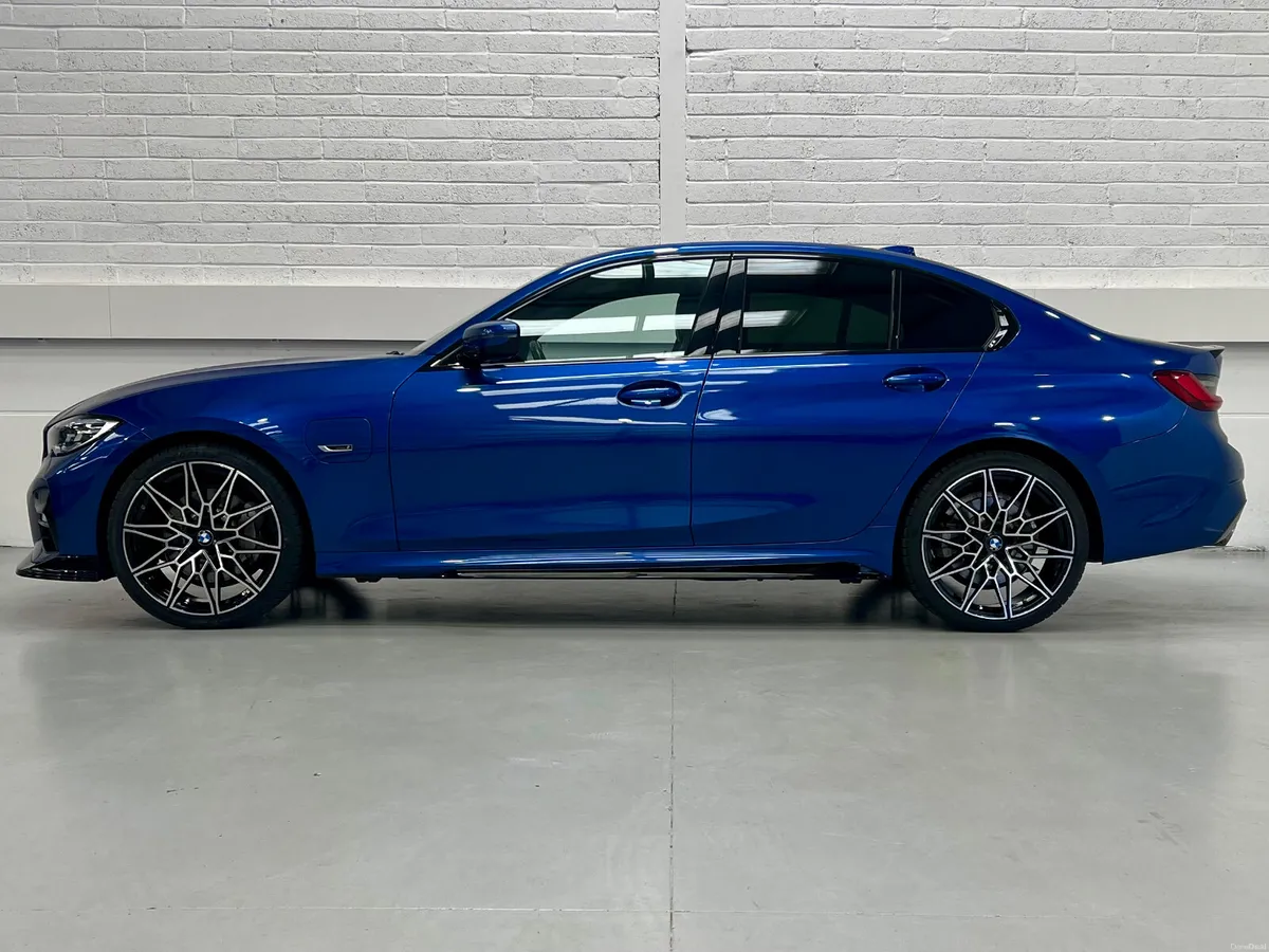 BMW 3 Series 330e M Sport M Performance PHEV Auto - Image 4