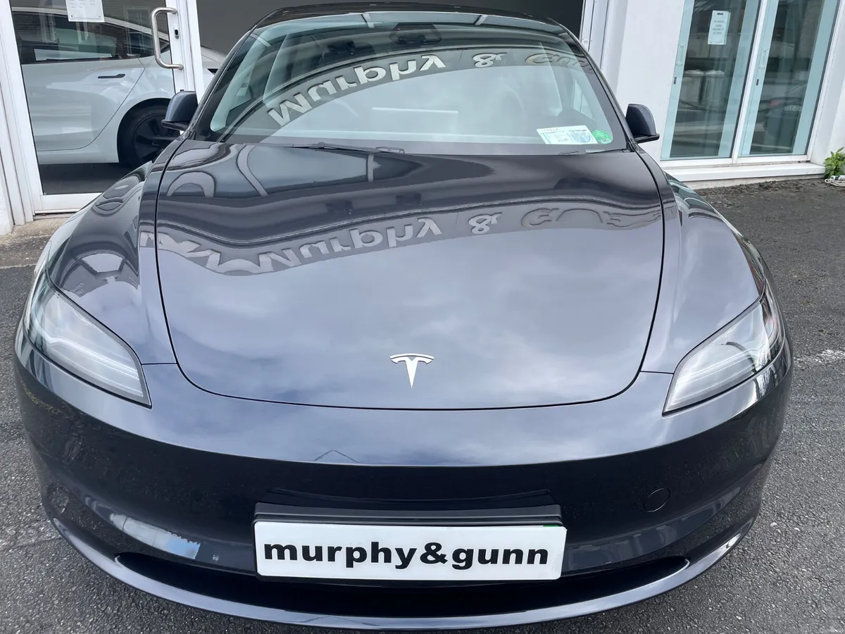 Tesla Model 3 2025 - Image 3