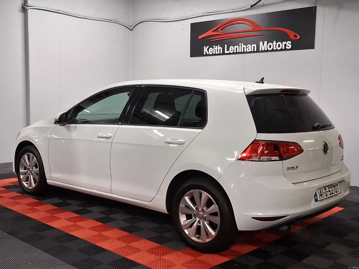 2014 Volkswagen Golf **LOW MILEAGE** - Image 3
