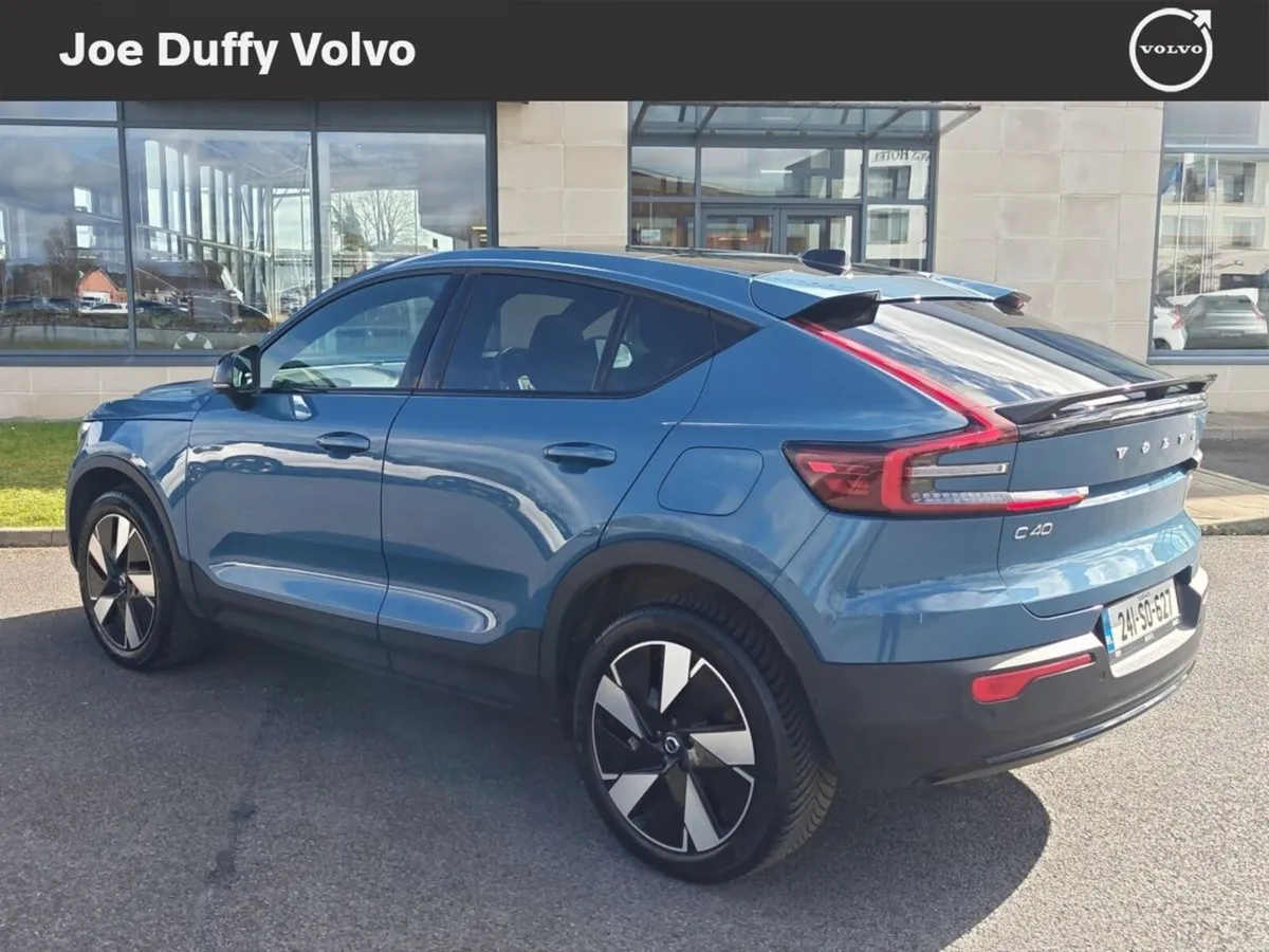 Volvo C40 BEV Recharge 238hp RWD Plus - Image 3
