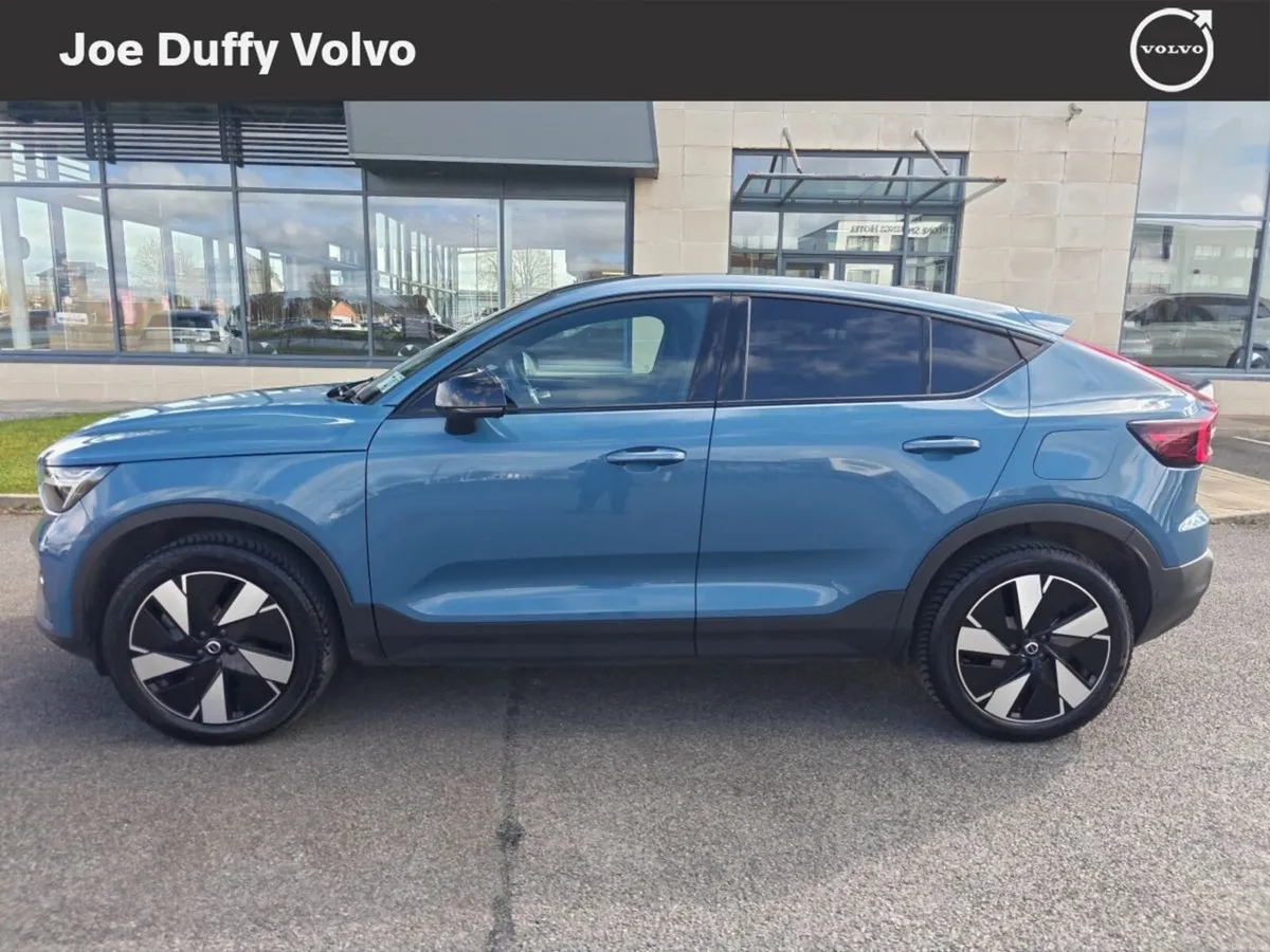 Volvo C40 BEV Recharge 238hp RWD Plus - Image 4