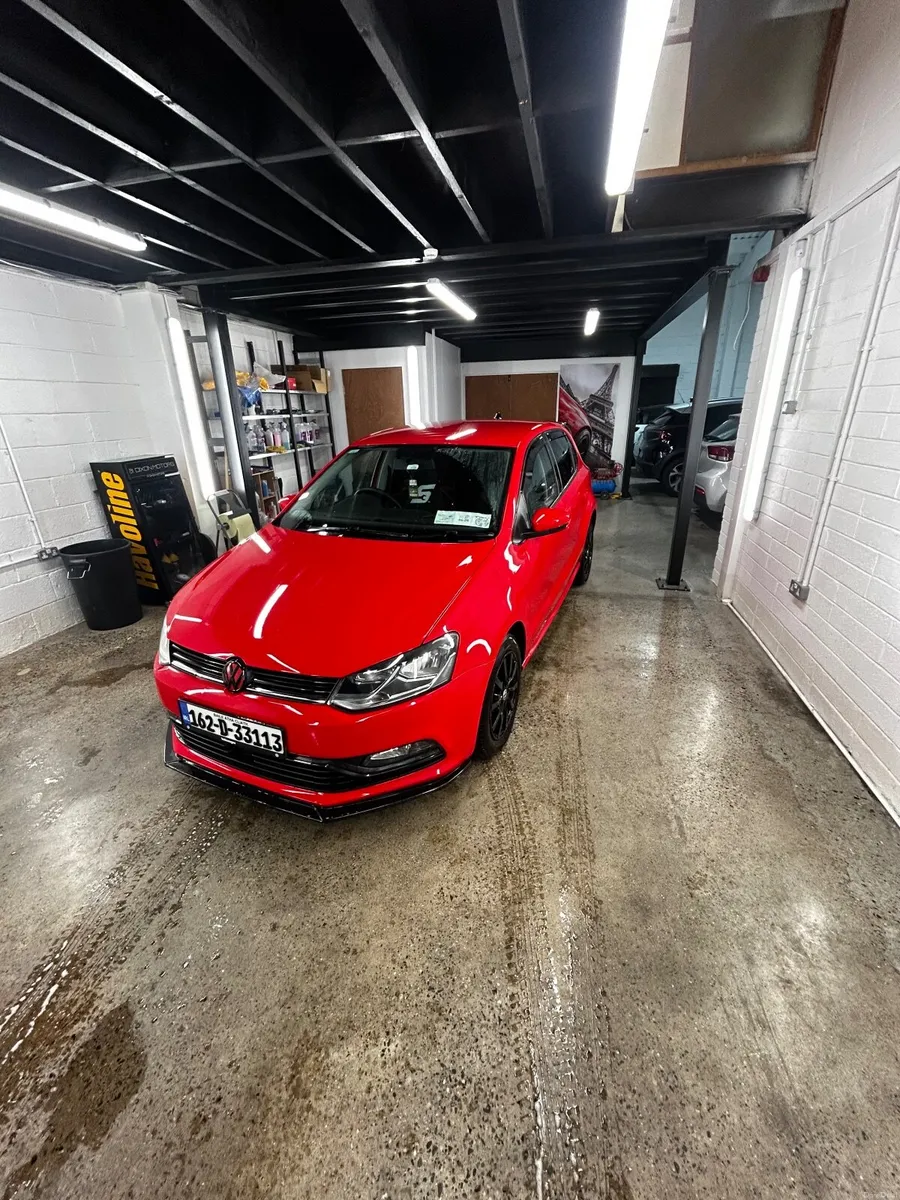 Volkswagen Polo 2016 - Image 2