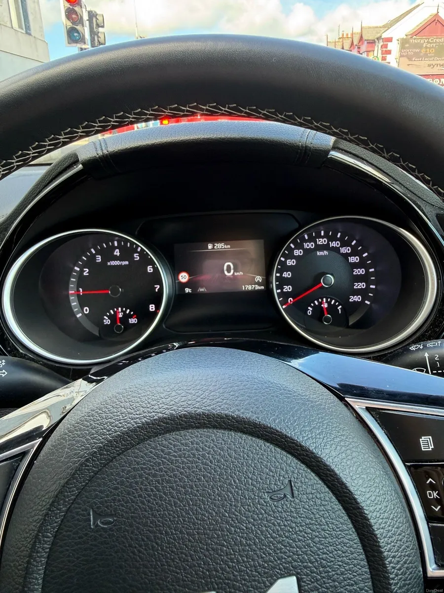 Kia Ceed - Image 4