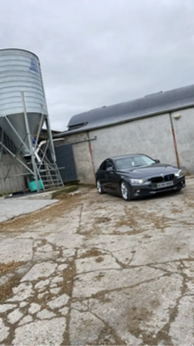 BMW 320d - Image 2