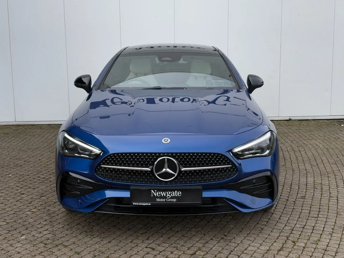 Mercedes-Benz CLE 300e AMG Line with Night Pack an - Image 2