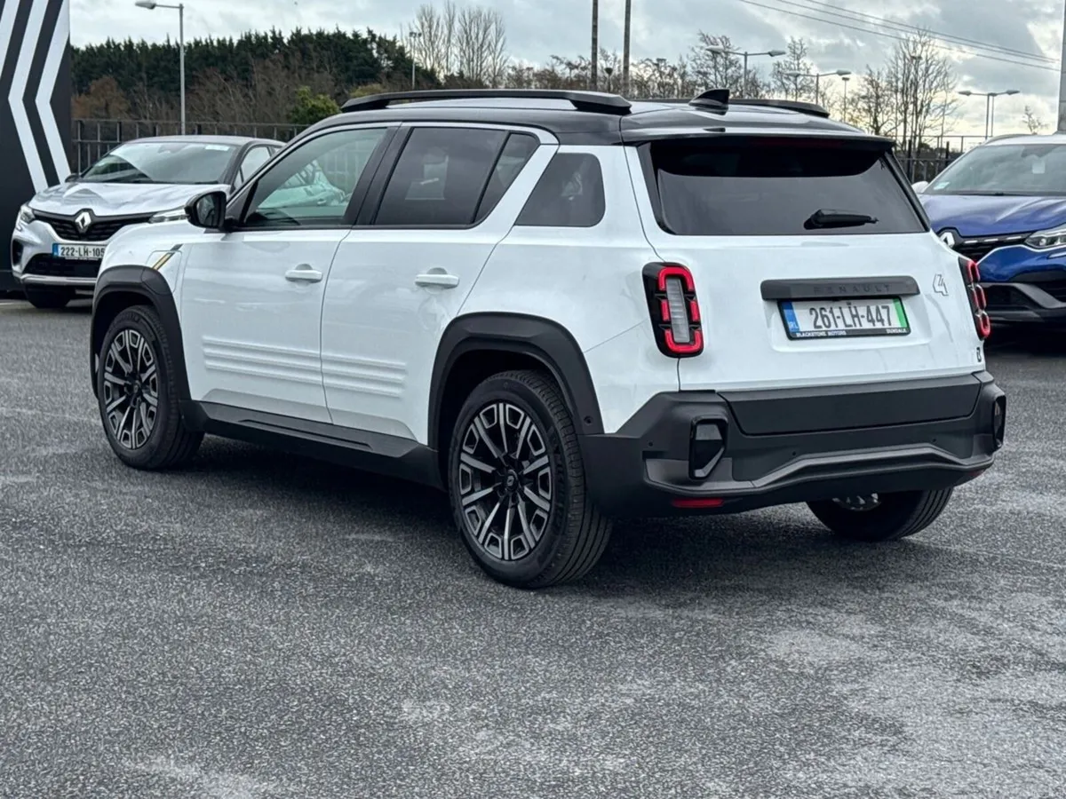 Renault 4 iconic 52kWh 150hp - Image 3