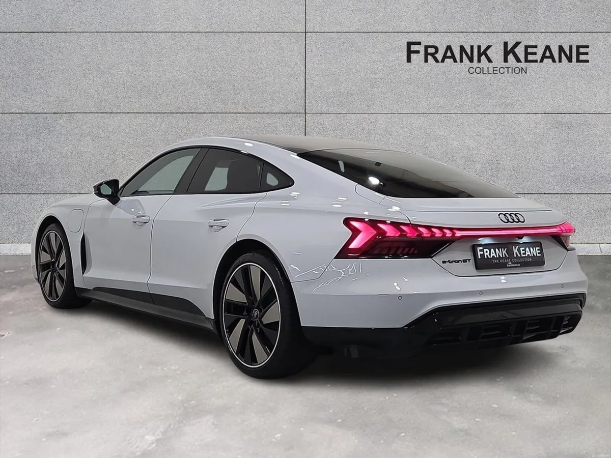 Audi e-tron GT GT e-tron quattro - Image 3