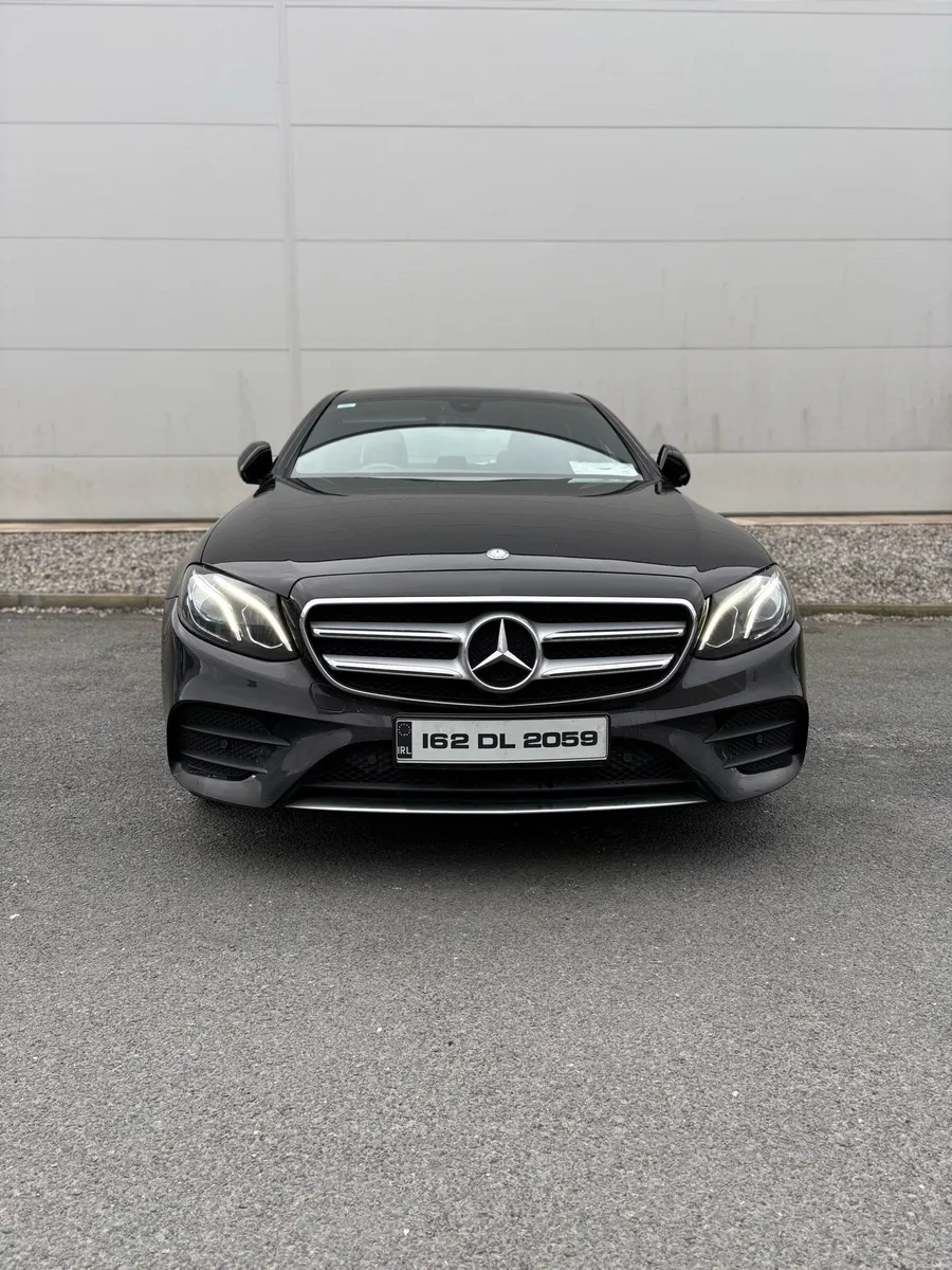Mercedes-Benz E-Class 2016 - Image 2
