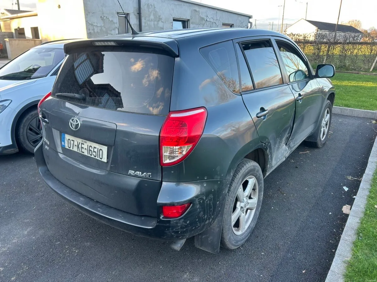 2007 Toyota Rav 4 - Image 2