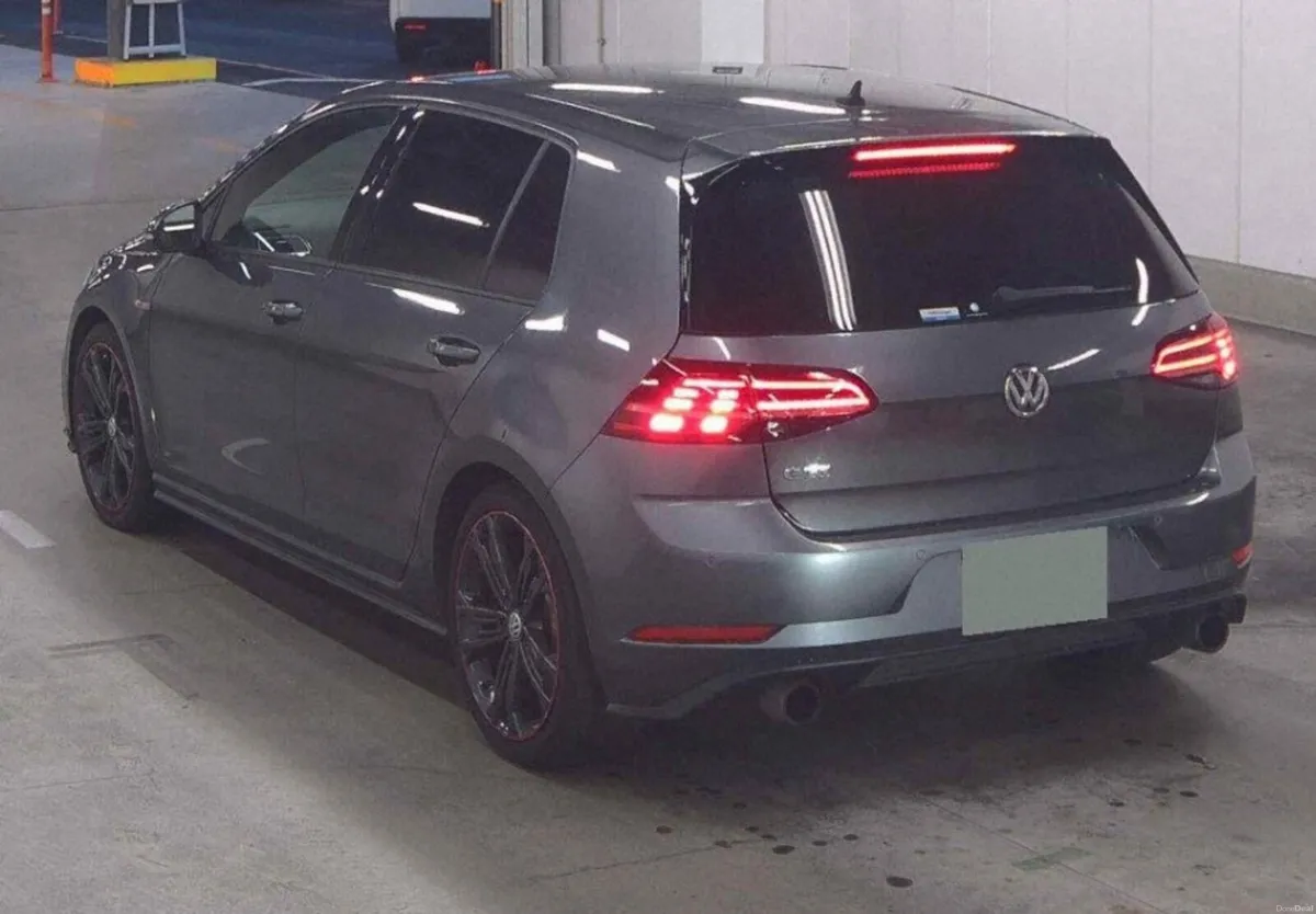 2018 VW Golf 2.0 GTI DSG - Image 4